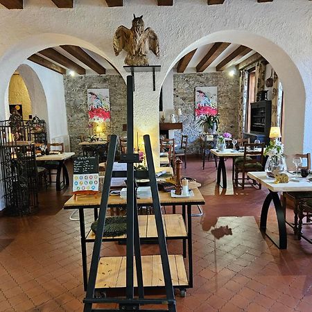 Logis Hostellerie Du Grand Duc Hotel Restaurant Gincla Exteriér fotografie