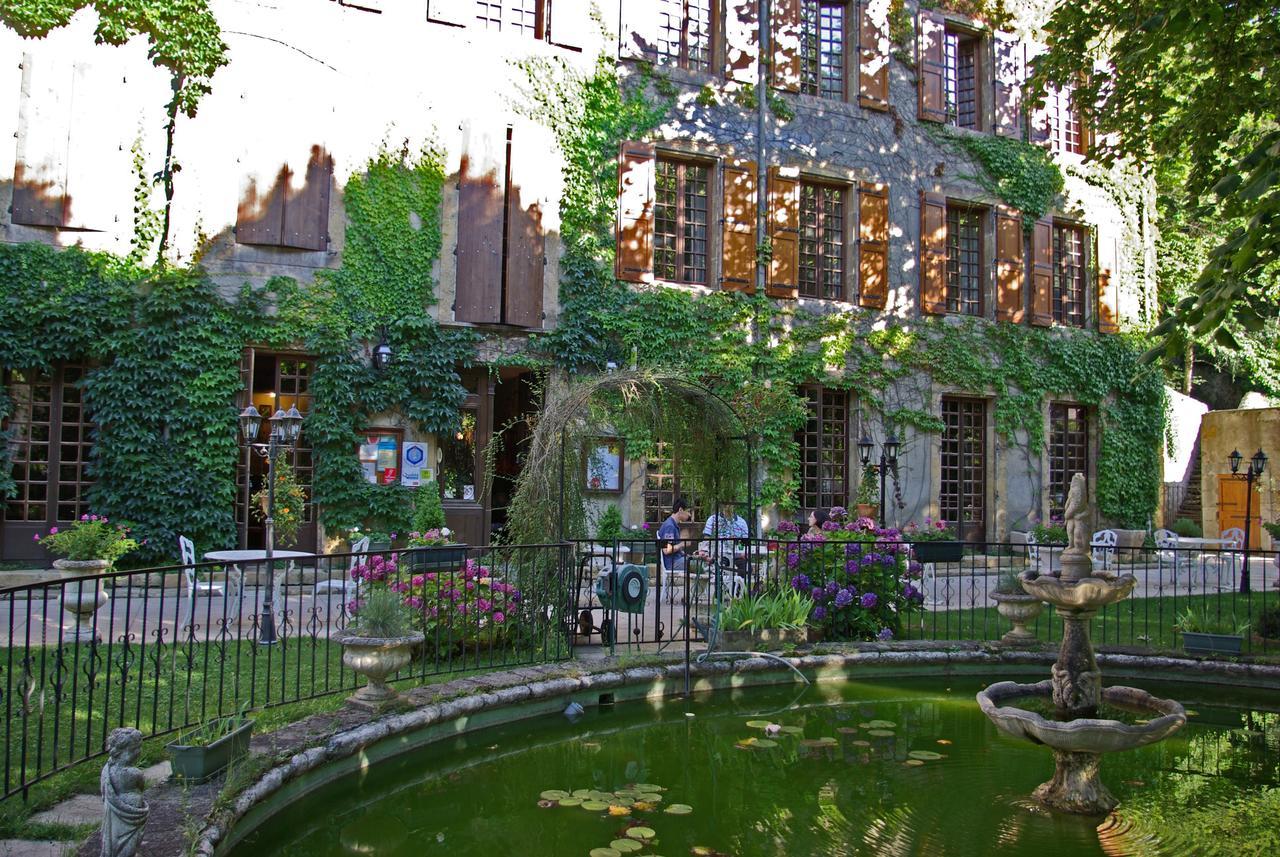 Logis Hostellerie Du Grand Duc Hotel Restaurant Gincla Exteriér fotografie